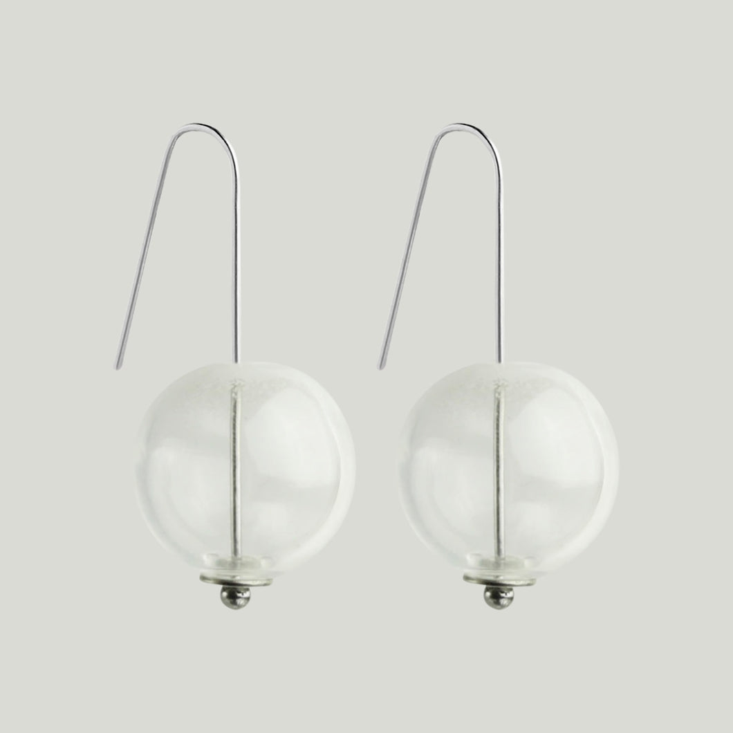 Small globe glass earrings grey
